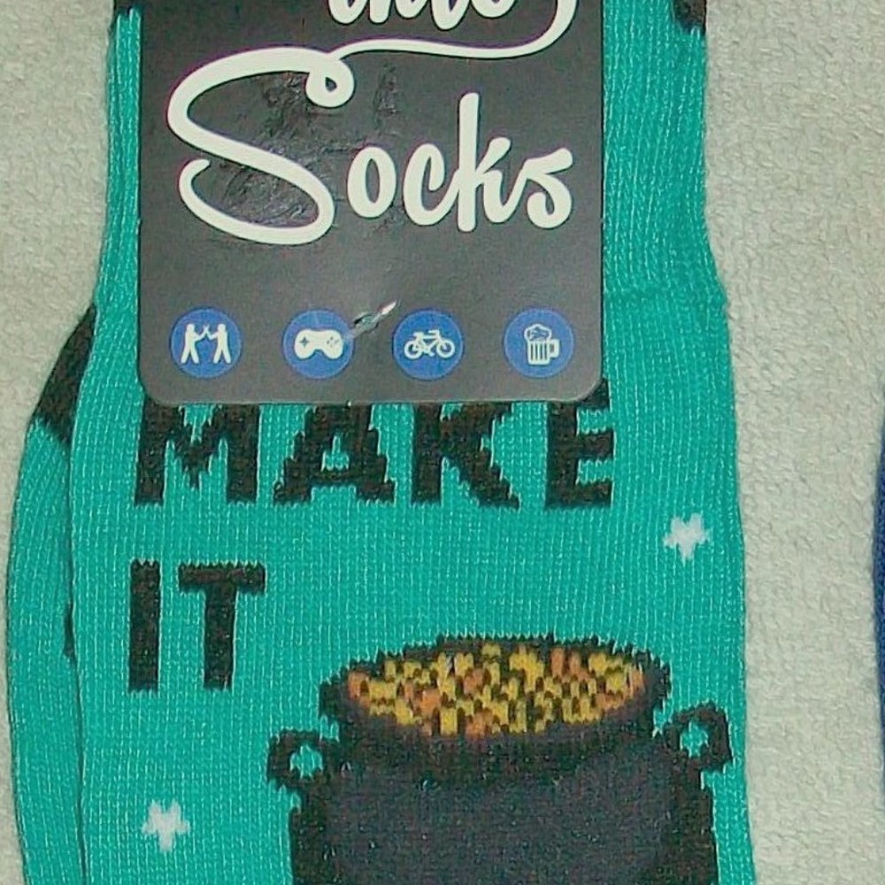 St. Paddys Day Make It Rain Pot Of Gold Coin Irish Theme Novelty Socks